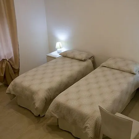 Pian Del Nocleg ze śniadaniem